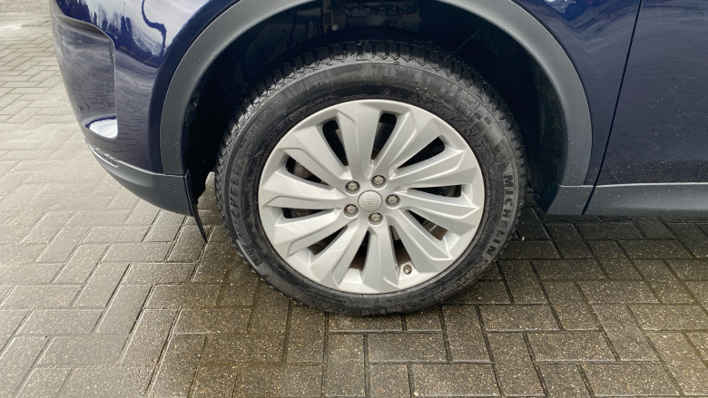 Land Rover Discovery Sport 2.0 P250 SE 5dr Auto Petrol Station Wagon